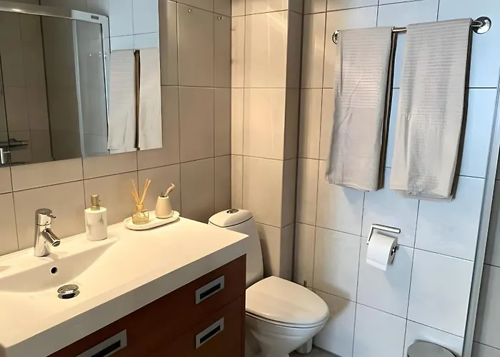 Apartman Lovely 3-room Gem In The Heart Of *